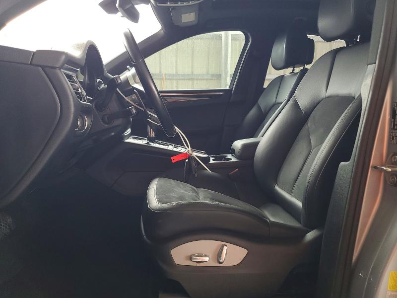56337486 :رقم المزاد ، WP1AA2A5XKLB01683 vin ، 2019 Porsche Macan مزاد بيع