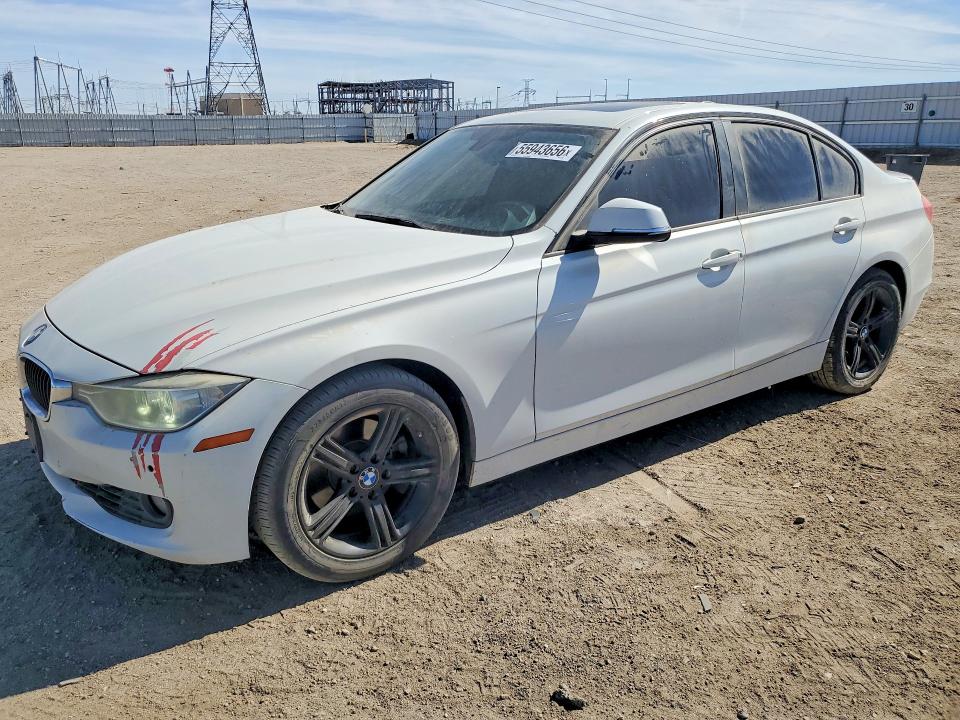 55943656 :رقم المزاد ، WBA3C1C56FK119232 vin ، 2015 Bmw 328 مزاد بيع