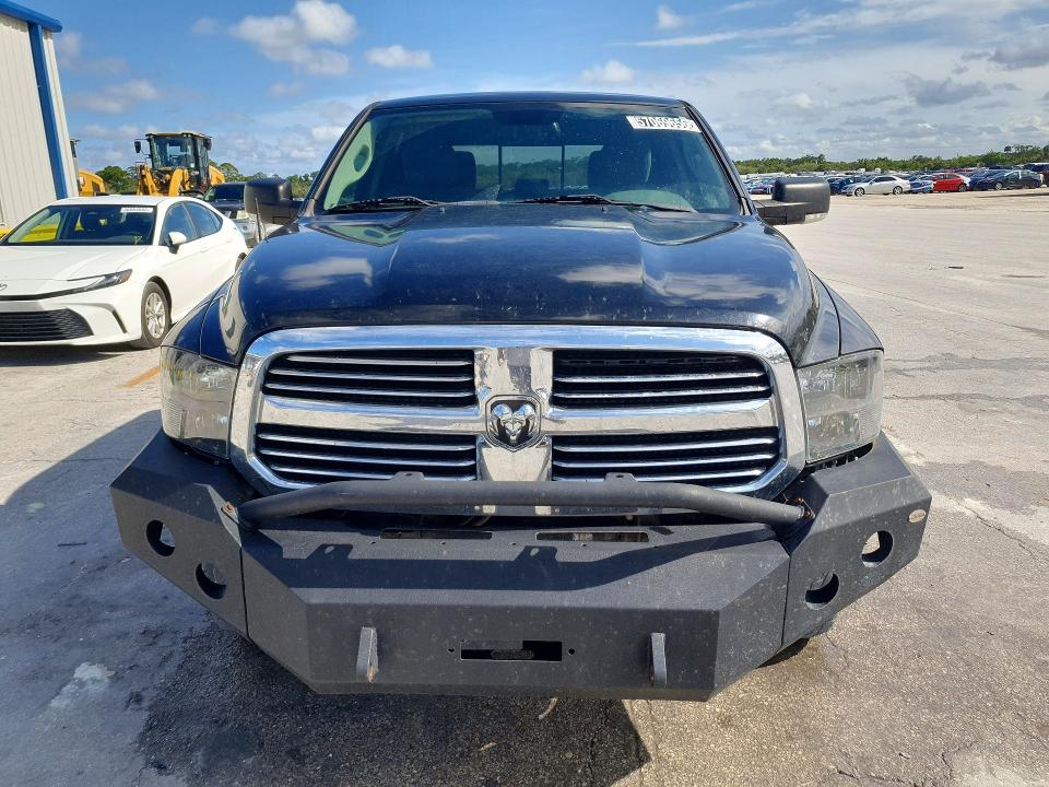 57069656 :رقم المزاد ، 1C6RR7LT9KS640301 vin ، 2019 Ram 1500 Classic مزاد بيع