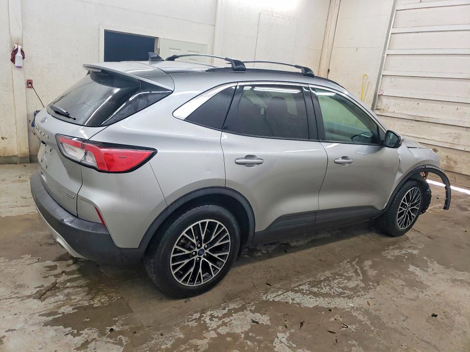 58200456 :رقم المزاد ، 1FMCU0KZ1NUA18273 vin ، 2022 Ford Escape مزاد بيع