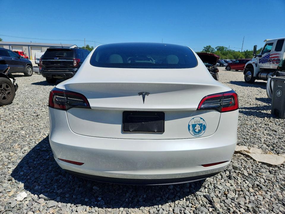 Продажа на аукционе авто 2023 Tesla Model 3, vin: 5YJ3E1EA8PF655654, номер лота: 55815976