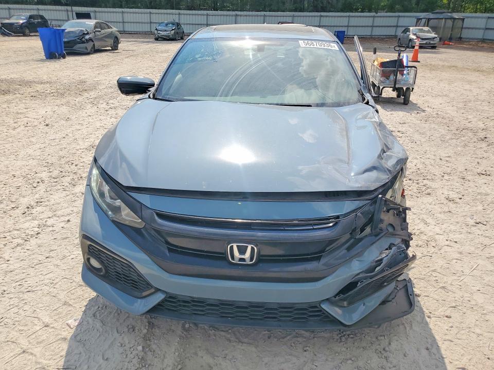 56870936 :رقم المزاد ، SHHFK7H53JU211837 vin ، 2018 Honda Civic مزاد بيع