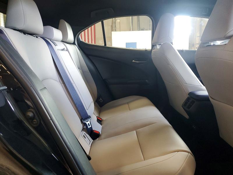 2021 Lexus Ux მანქანა იყიდება აუქციონზე, vin: JTHP9JBH8M2045547, აუქციონის ნომერი: 58152276