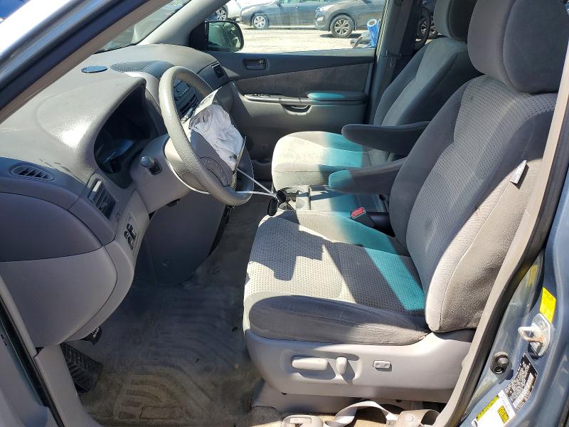 2010 Toyota Sienna მანქანა იყიდება აუქციონზე, vin: 5TDKK4CC9AS305429, აუქციონის ნომერი: 58461226