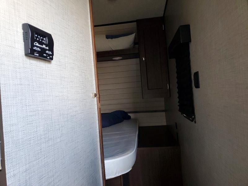 Продаж на аукціоні авто 2020 Keys Longhorn, vin: 4YDT29228LS379054, номер лоту: 56497966