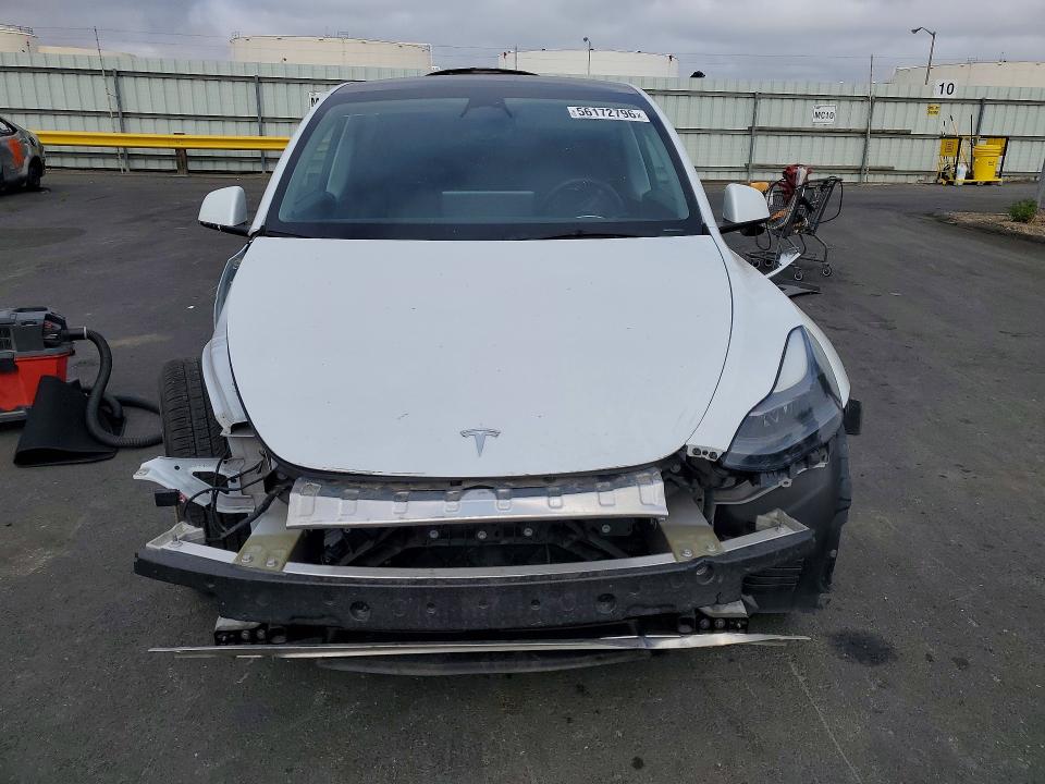 56172796 :رقم المزاد ، 7SAYGAEE1PF740969 vin ، 2023 Tesla Model Y مزاد بيع
