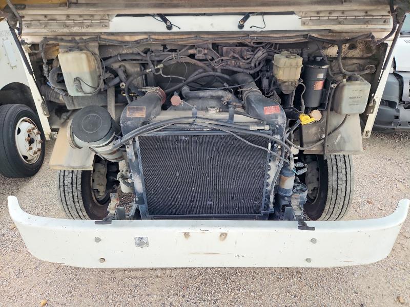 54869206 :رقم المزاد ، 4UZA4FF45YCF81316 vin ، 2000 Freightliner Mt45 Chassis مزاد بيع