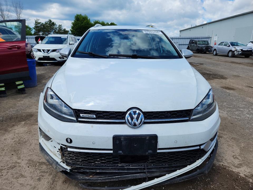 Продажа на аукционе авто 2017 Volkswagen Golf Alltrack, vin: 3VWH17AU5HM521313, номер лота: 57865456
