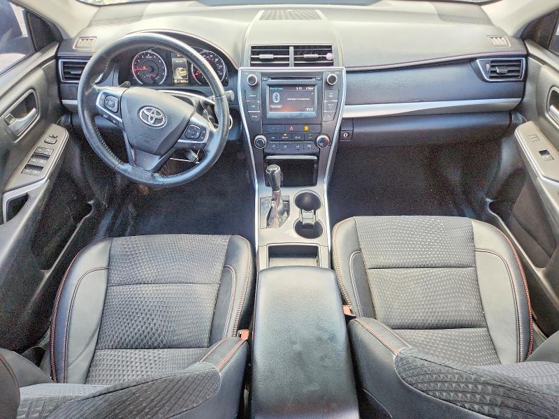 2015 Toyota Camry მანქანა იყიდება აუქციონზე, vin: 4T1BF1FK1FU978140, აუქციონის ნომერი: 57010236