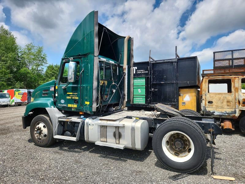 Продажа на аукционе авто 2017 Mack Unknown, vin: 1M1AW01X5HM009845, номер лота: 58756706