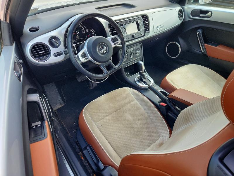 2015 Volkswagen Beetle მანქანა იყიდება აუქციონზე, vin: 3VWF17AT9FM606893, აუქციონის ნომერი: 55295386