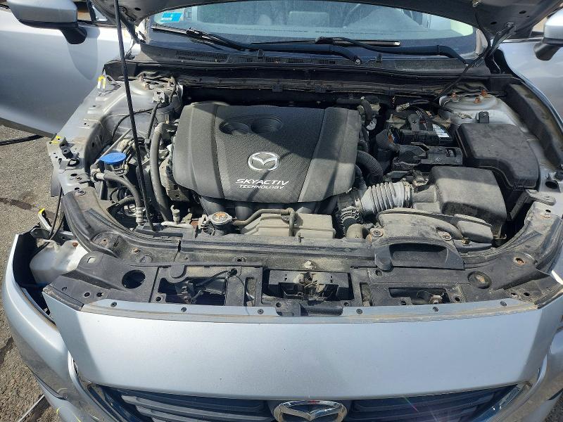 2018 Mazda 3 მანქანა იყიდება აუქციონზე, vin: 3MZBN1L31JM181711, აუქციონის ნომერი: 57026016