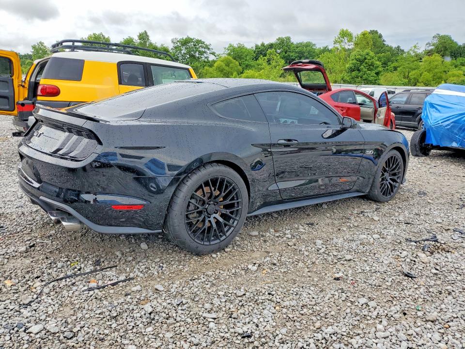 Продажа на аукционе авто 2018 Ford Mustang, vin: 1FA6P8CF6J5113160, номер лота: 57864176