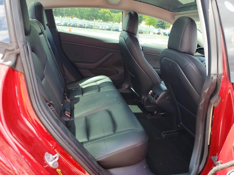 56634256 :رقم المزاد ، 5YJ3E1EA4JF040980 vin ، 2018 Tesla Model 3 مزاد بيع