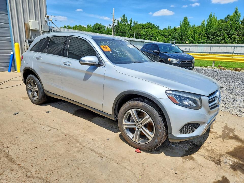 2017 Mercedes-benz Glc მანქანა იყიდება აუქციონზე, vin: WDC0G4JB1HV009513, აუქციონის ნომერი: 56359476