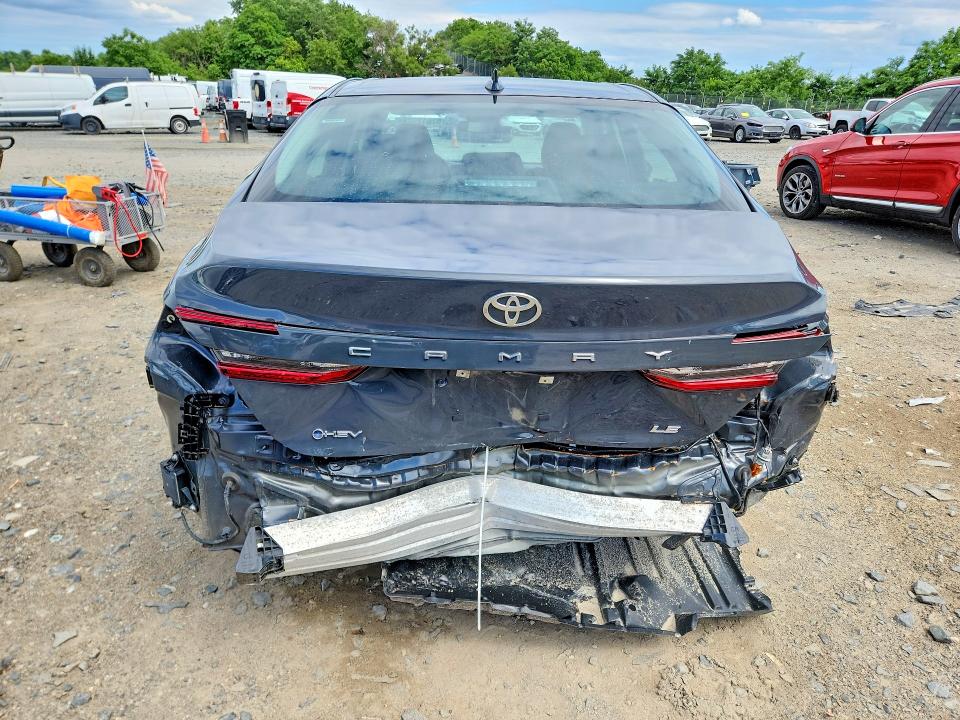 2025 Toyota Camry მანქანა იყიდება აუქციონზე, vin: 4T1DAACKXSU018515, აუქციონის ნომერი: 57012926