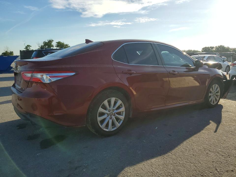 2020 Toyota Camry მანქანა იყიდება აუქციონზე, vin: 4T1C11AK4LU362678, აუქციონის ნომერი: 55930316