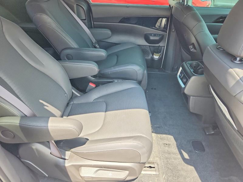 56300776 :رقم المزاد ، KNDNE5KA8T6128921 vin ، 2026 Kia Carnival Hybrid مزاد بيع