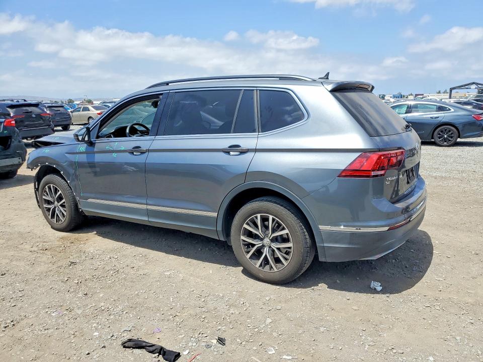 Продажа на аукционе авто 2021 Volkswagen Tiguan, vin: 3VV3B7AX1MM059512, номер лота: 59187186