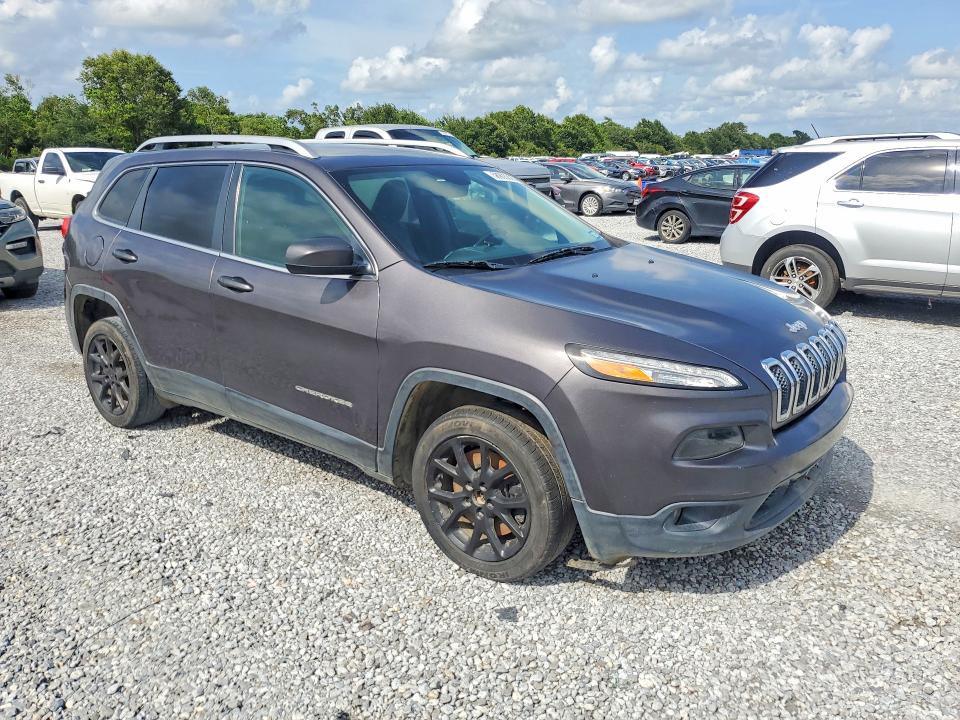 58906826 :رقم المزاد ، 1C4PJLLB4JD509870 vin ، 2018 Jeep Cherokee مزاد بيع