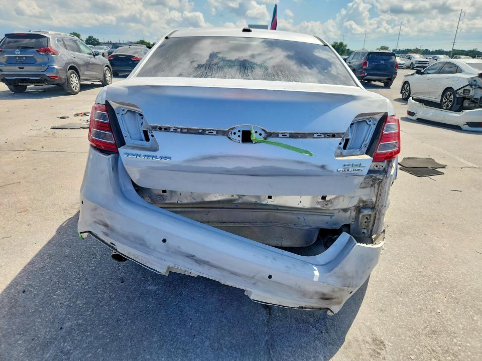 57045046 :رقم المزاد ، 1FAHP2E87FG174887 vin ، 2015 Ford Taurus مزاد بيع