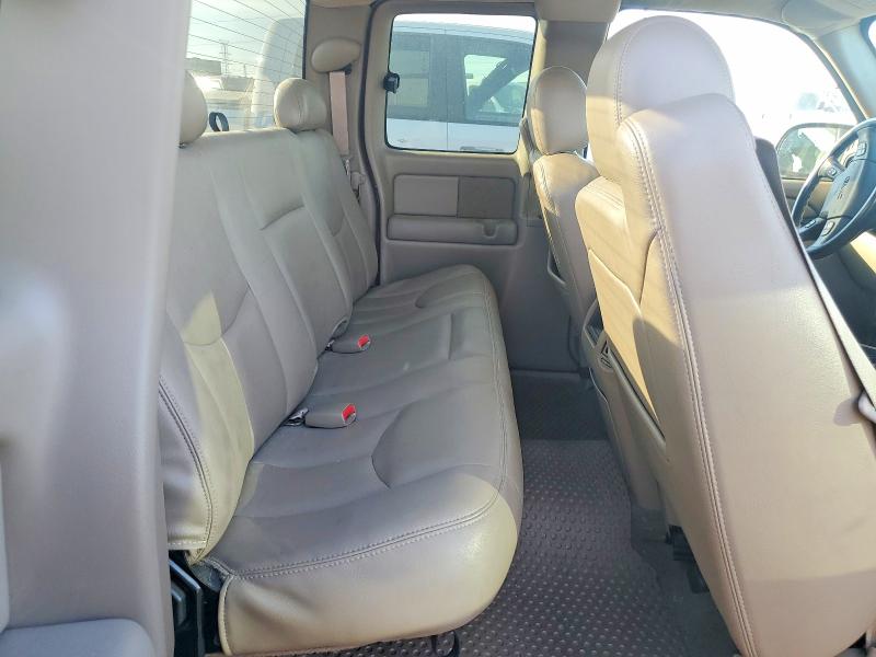 Продаж на аукціоні авто 2004 Gmc New Sierra, vin: 2GTEC19T741299142, номер лоту: 56234276