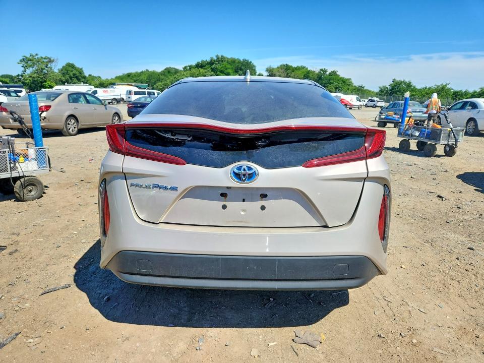 57684656 :رقم المزاد ، JTDKARFP3K3115384 vin ، 2019 Toyota Prius Prime مزاد بيع