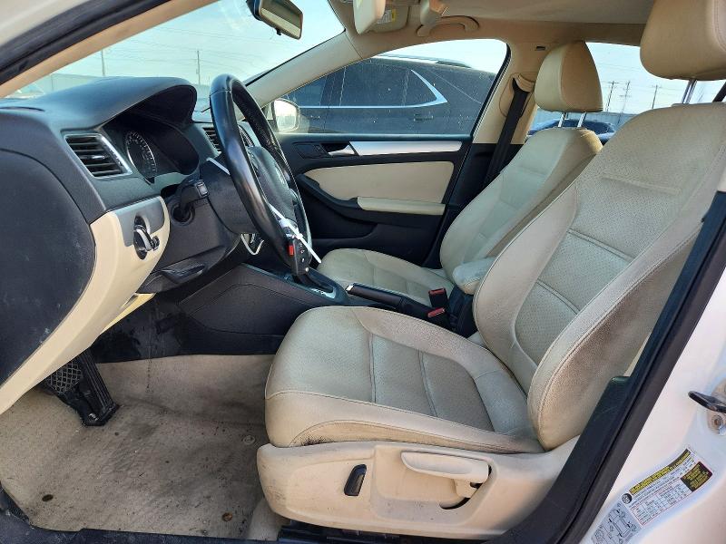 58543346 :رقم المزاد ، 3VWD17AJ8EM407855 vin ، 2014 Volkswagen Jetta مزاد بيع