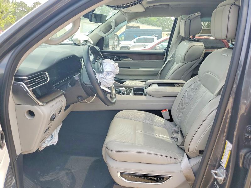 Продажа на аукционе авто 2022 Jeep Grand Wagoneer, vin: 1C4SJVFJ5NS106989, номер лота: 57297436