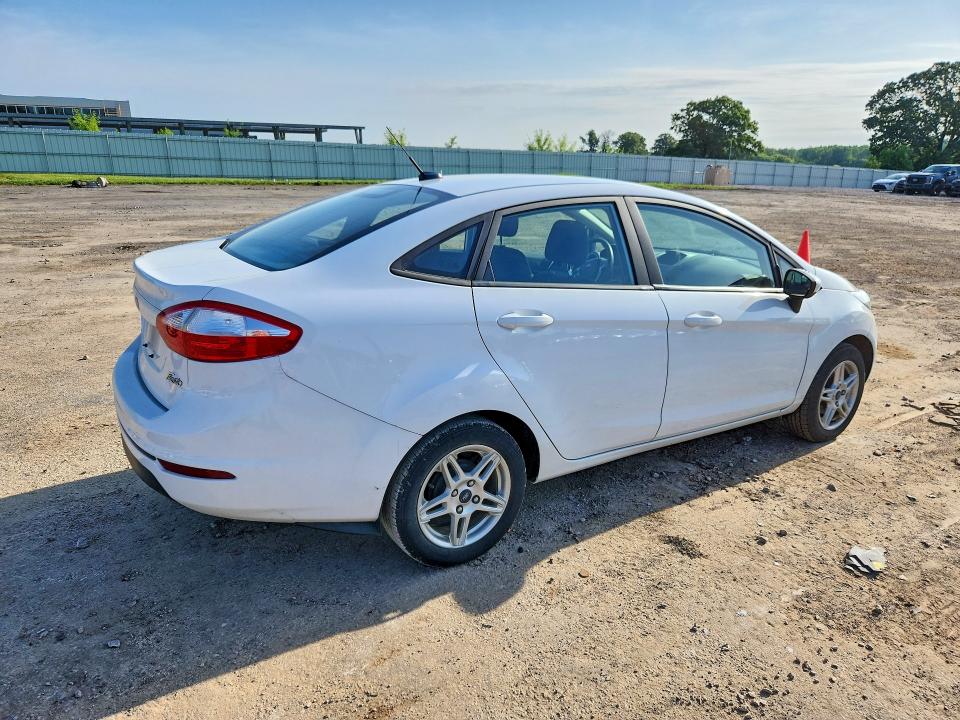 2019 Ford Fiesta მანქანა იყიდება აუქციონზე, vin: 3FADP4BJ3KM120973, აუქციონის ნომერი: 56456636