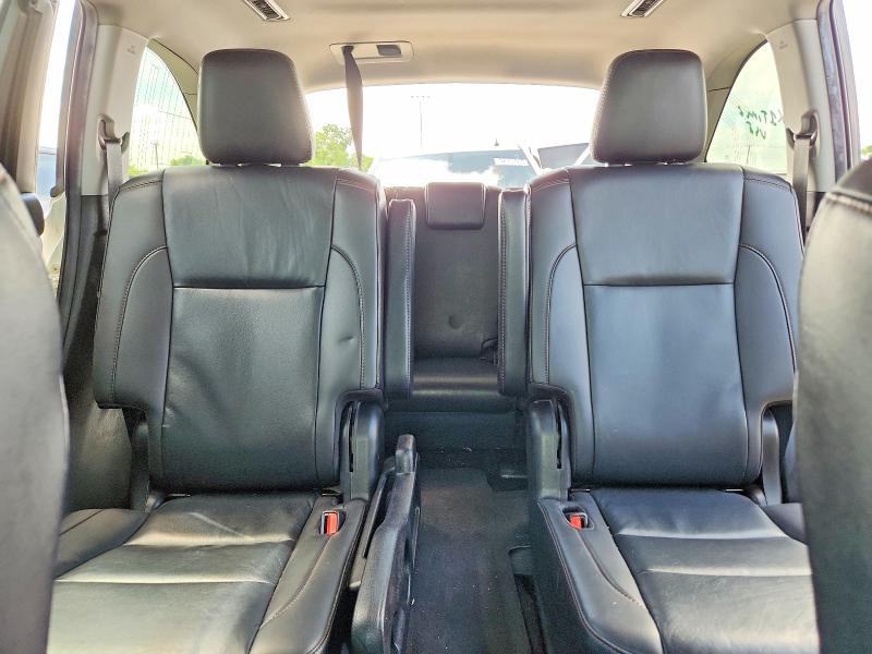 57049796 :رقم المزاد ، 5TDKZRFH1KS349944 vin ، 2019 Toyota Highlander مزاد بيع