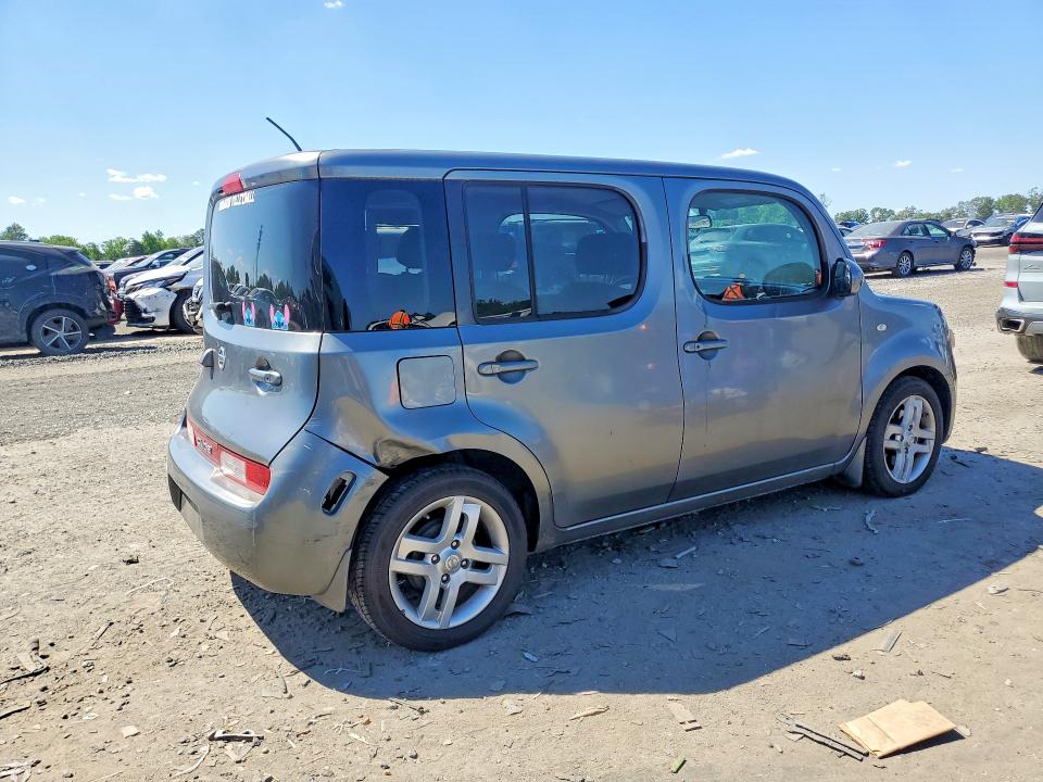 55125636 :رقم المزاد ، JN8AZ2KR8AT154686 vin ، 2010 Nissan Cube مزاد بيع