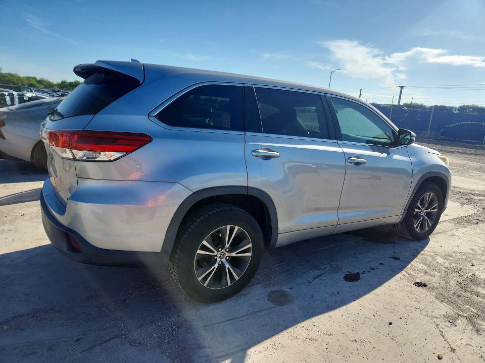Продаж на аукціоні авто 2017 Toyota Highlander, vin: 5TDZZRFH5HS200296, номер лоту: 58710536