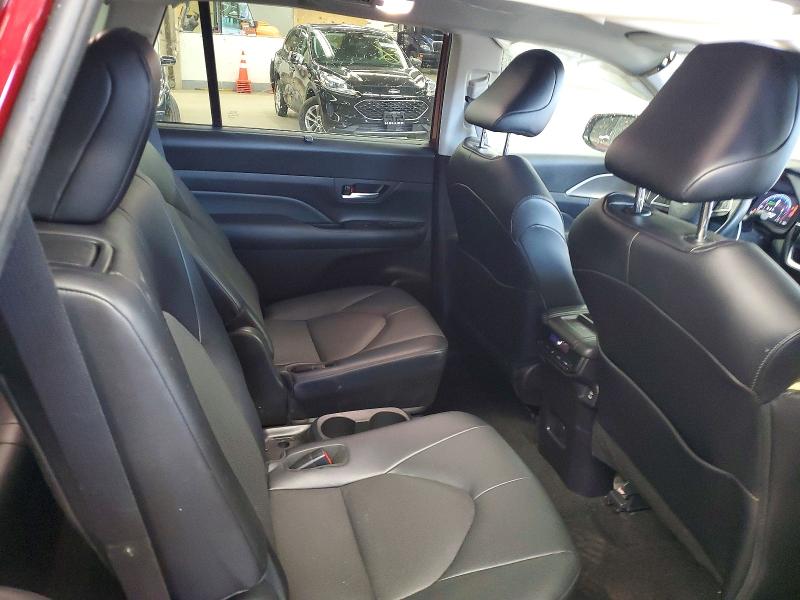 Продаж на аукціоні авто 2024 Toyota Grand Highlander, vin: 5TDAAAB54RS051740, номер лоту: 57665476