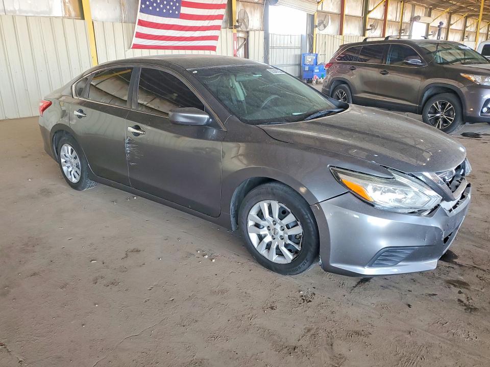 2016 Nissan Altima მანქანა იყიდება აუქციონზე, vin: 1N4AL3AP0GN372918, აუქციონის ნომერი: 56248106