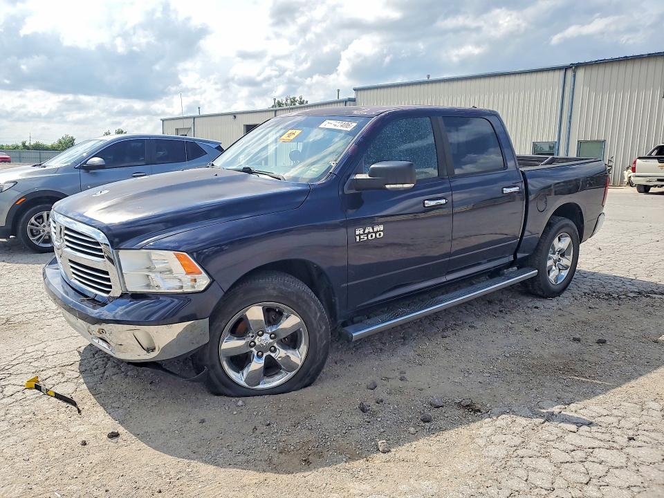 Auction sale of the 2016 Ram 1500, vin: 1C6RR7LG1GS402386, lot number: 56347406