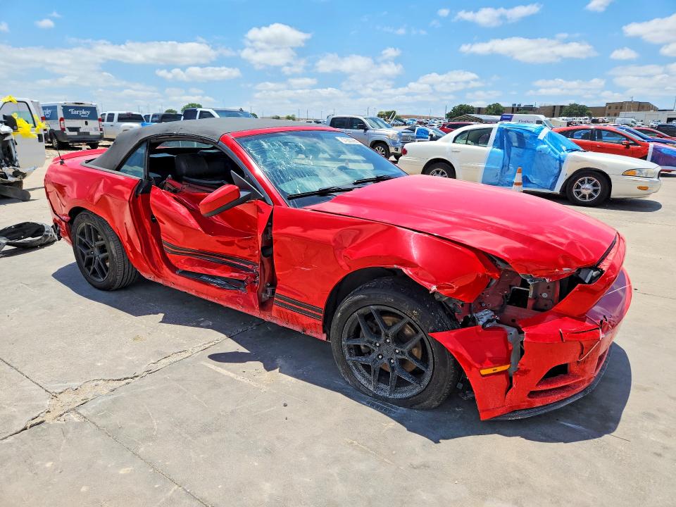 57266396 :رقم المزاد ، 1ZVBP8EM3D5202710 vin ، 2013 Ford Mustang مزاد بيع