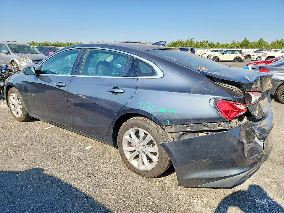 Продажа на аукционе авто 2020 Chevrolet Malibu, vin: 1G1ZD5ST2LF092710, номер лота: 57432706