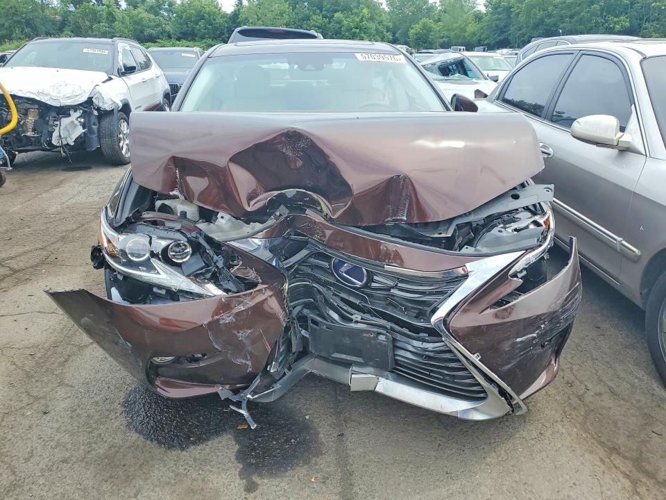 57039576 :رقم المزاد ، JTHBW1GG1G2119981 vin ، 2016 Lexus Es مزاد بيع
