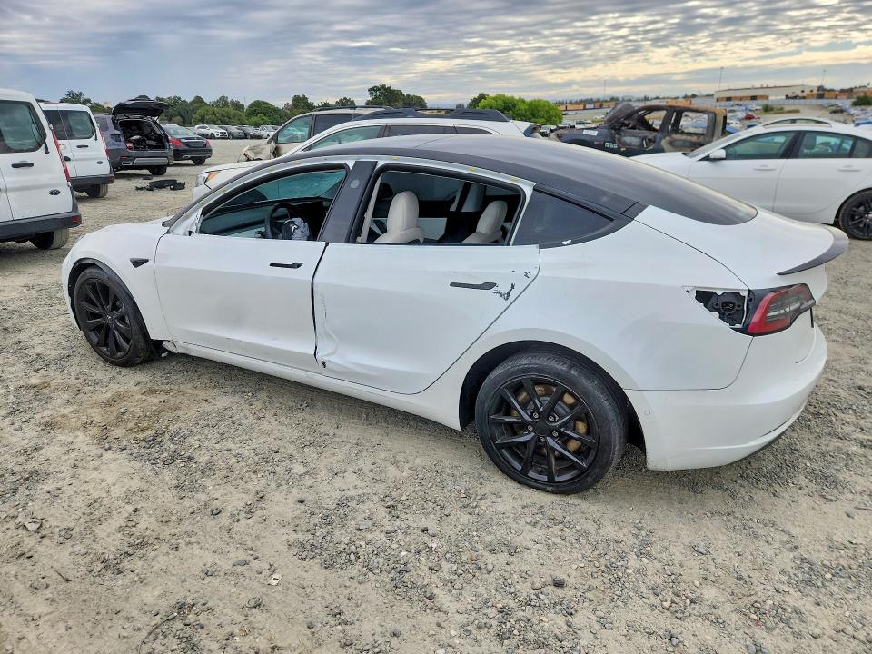 Продажа на аукционе авто 2019 Tesla Model 3, vin: 5YJ3E1EB6KF421904, номер лота: 59144406