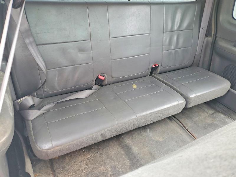 58953416 :رقم المزاد ، 1FTRX18W42NB58994 vin ، 2002 Ford F150 مزاد بيع