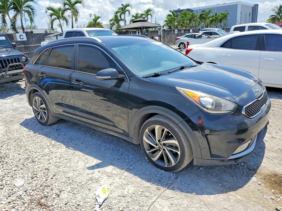 2017 Kia Niro მანქანა იყიდება აუქციონზე, vin: KNDCE3LC2H5072516, აუქციონის ნომერი: 59640736