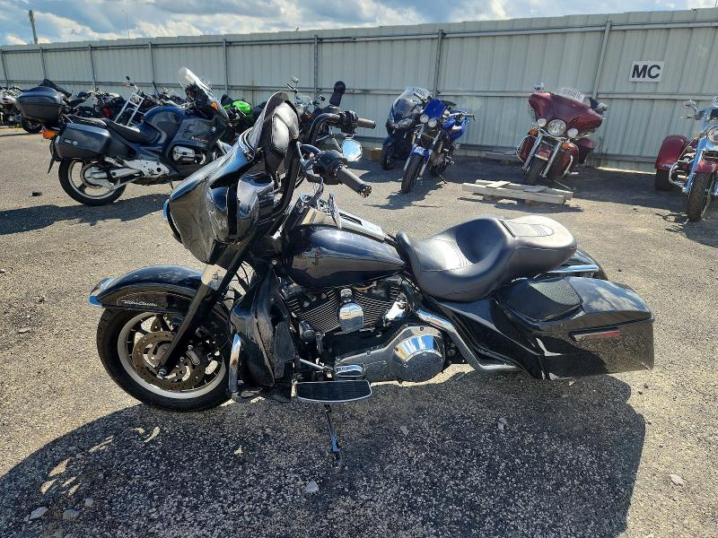 57683126 :رقم المزاد ، 1HD1FCW152Y631446 vin ، 2002 Harley-davidson Flhtcui مزاد بيع