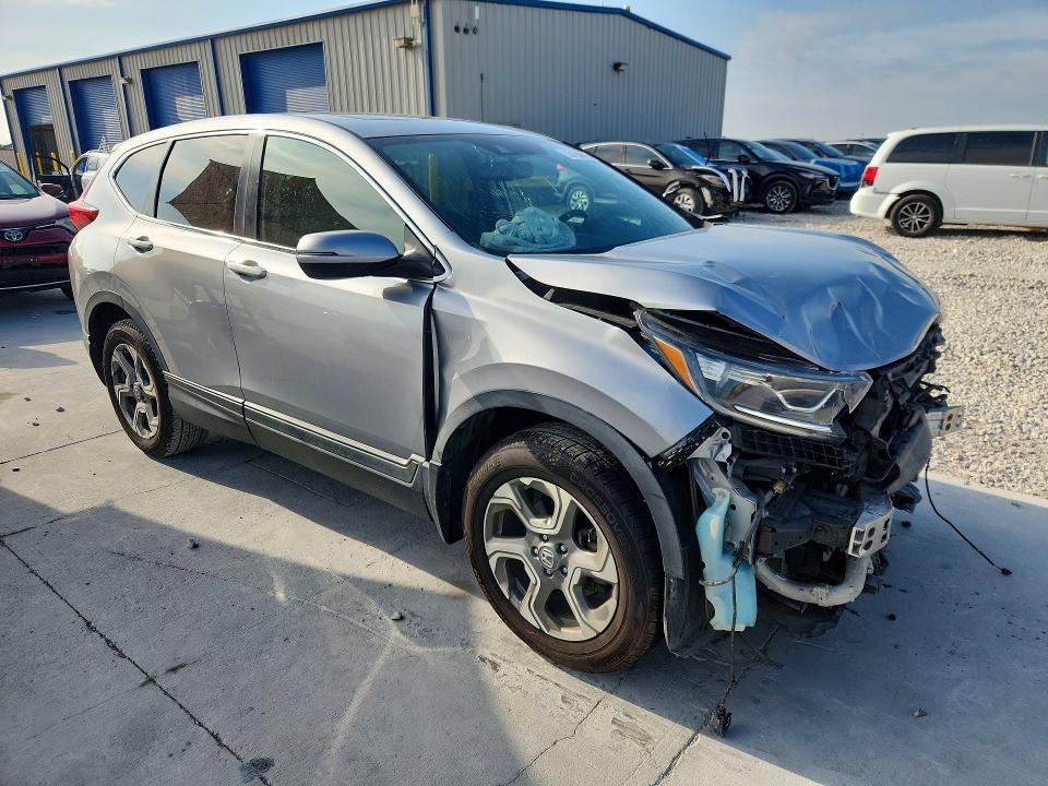 Продажа на аукционе авто 2018 Honda Cr-v, vin: 2HKRW2H84JH641085, номер лота: 55463616