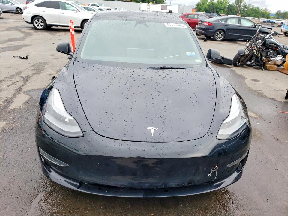 2022 Tesla Model 3 მანქანა იყიდება აუქციონზე, vin: 5YJ3E1EB0NF144154, აუქციონის ნომერი: 57717606