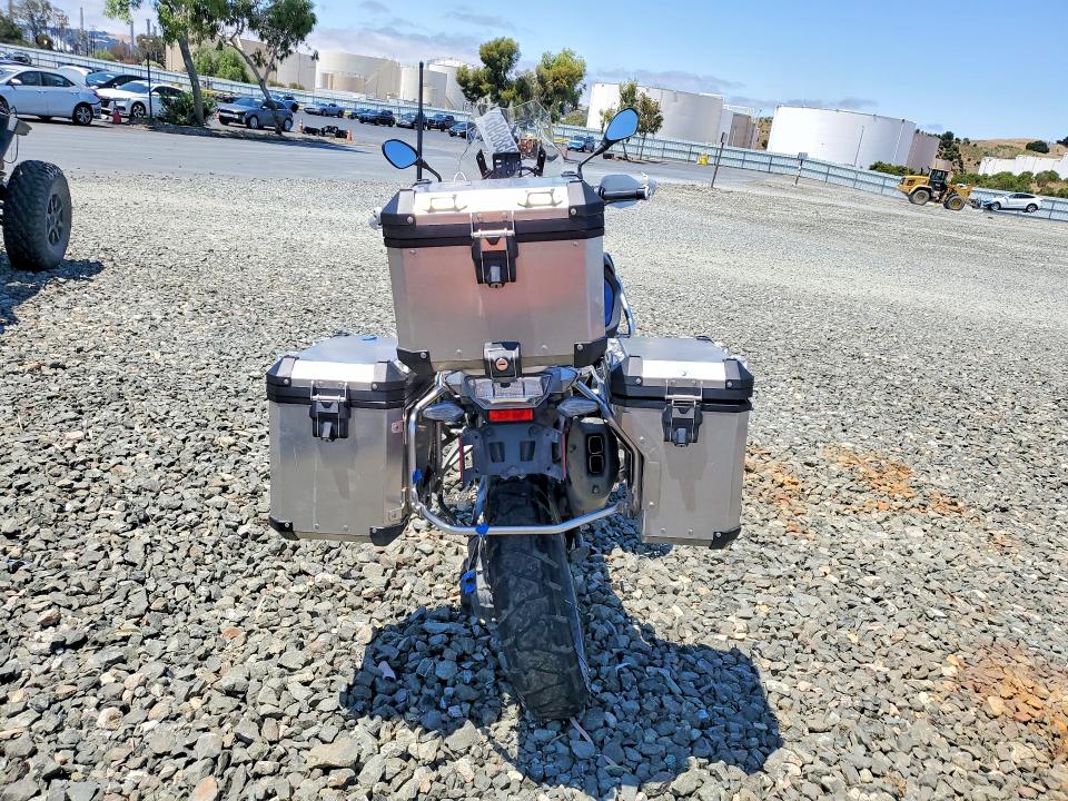 56858896 :رقم المزاد ، WB10M1306P6G81763 vin ، 2023 Bmw R 1250 مزاد بيع