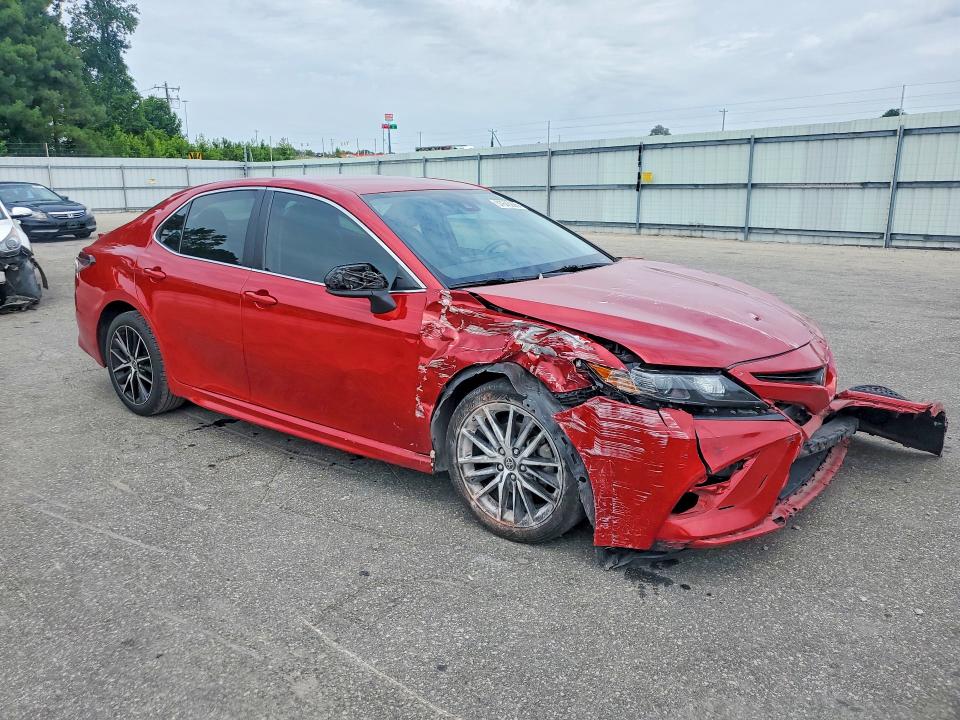 2021 Toyota Camry მანქანა იყიდება აუქციონზე, vin: 4T1G11AK4MU451797, აუქციონის ნომერი: 57646296