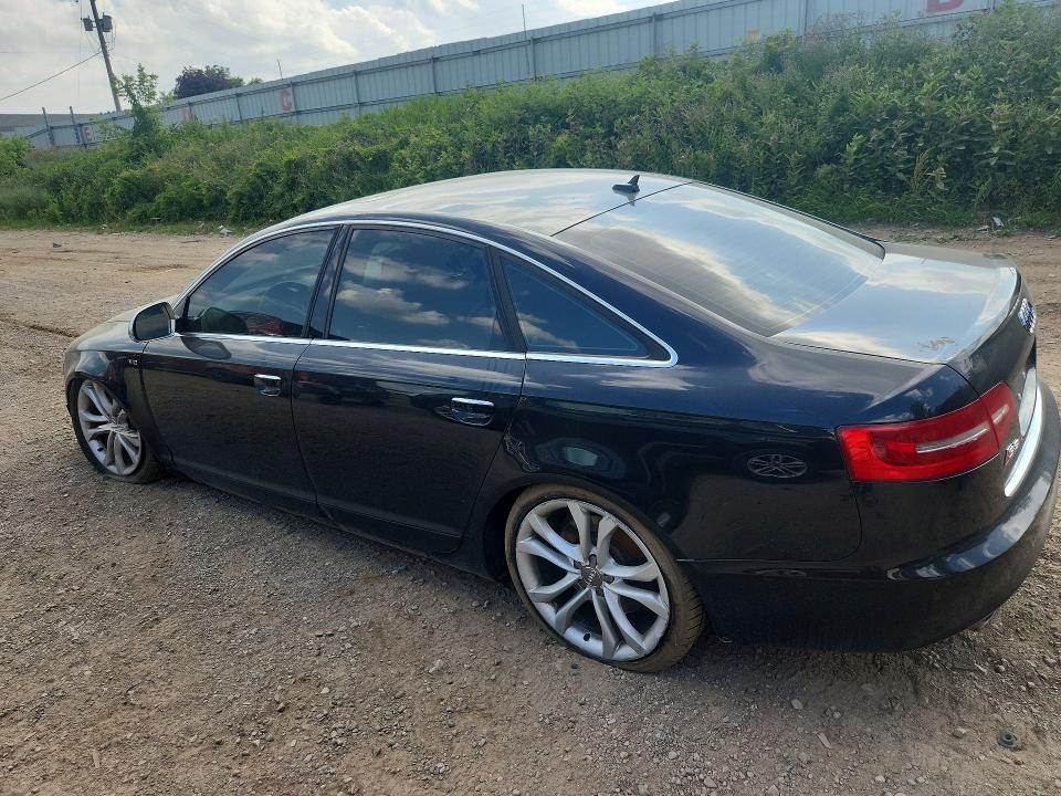 58698936 :رقم المزاد ، WAUBNAFB5BN024029 vin ، 2011 Audi S6 مزاد بيع