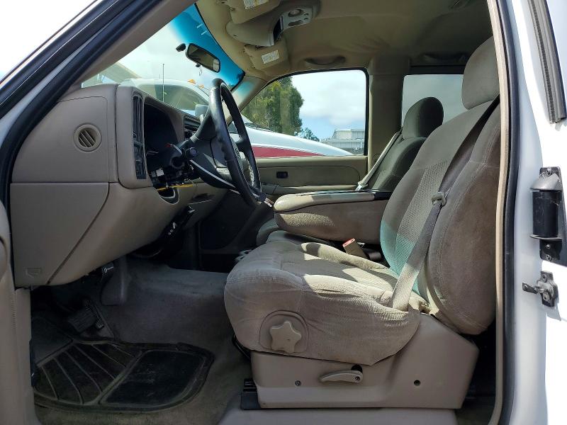 Продаж на аукціоні авто 2002 Chevrolet Silverado, vin: 1GCHC29U32E143543, номер лоту: 57723376
