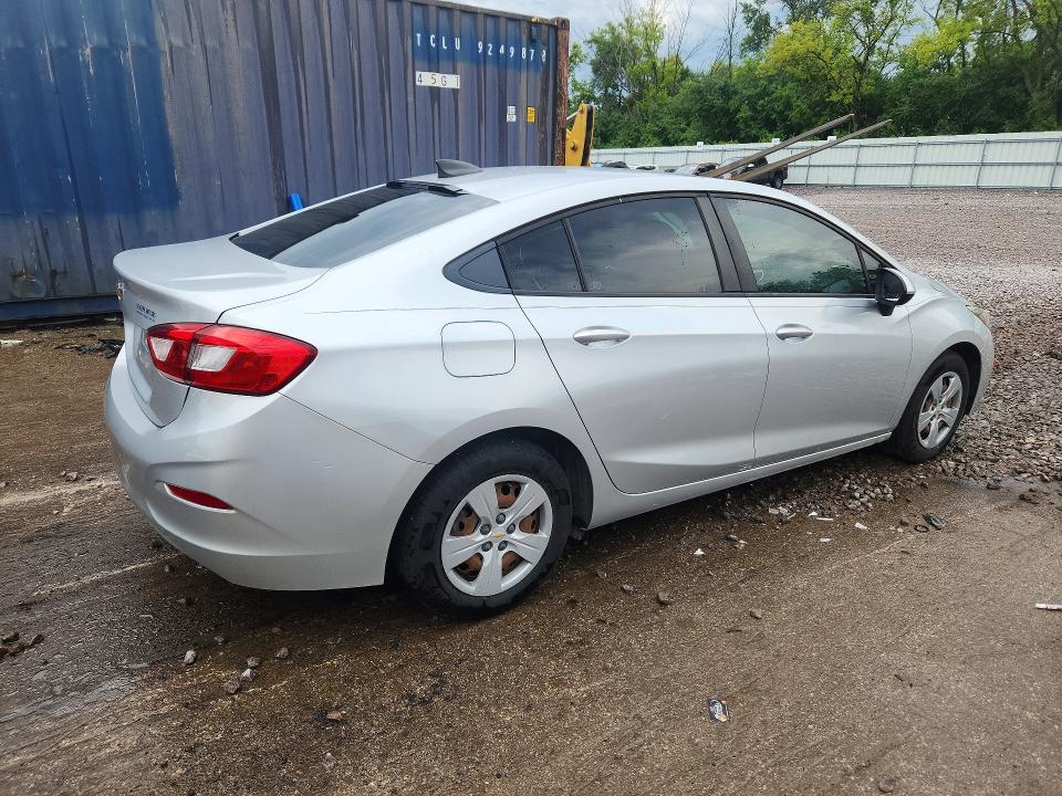 2018 Chevrolet Cruze მანქანა იყიდება აუქციონზე, vin: 1G1BC5SMXJ7224438, აუქციონის ნომერი: 58204676